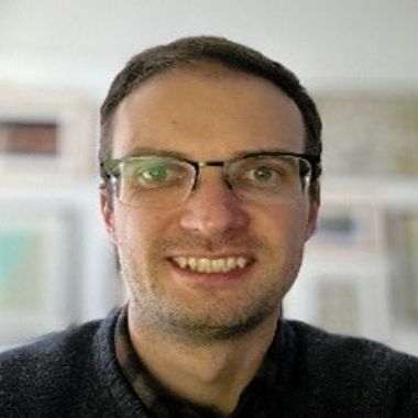 Dr Tom Roberts