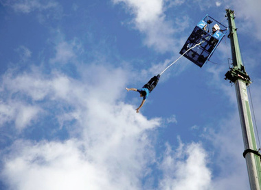 160ft Salford Quays Bungee Jump - 4 July image