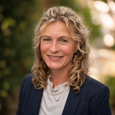 Helen Mankins