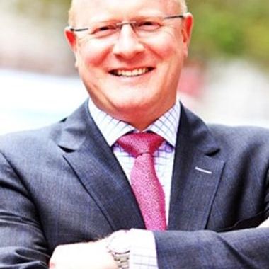 Andrew Hoyle