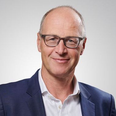 Professor Henning Windhagen